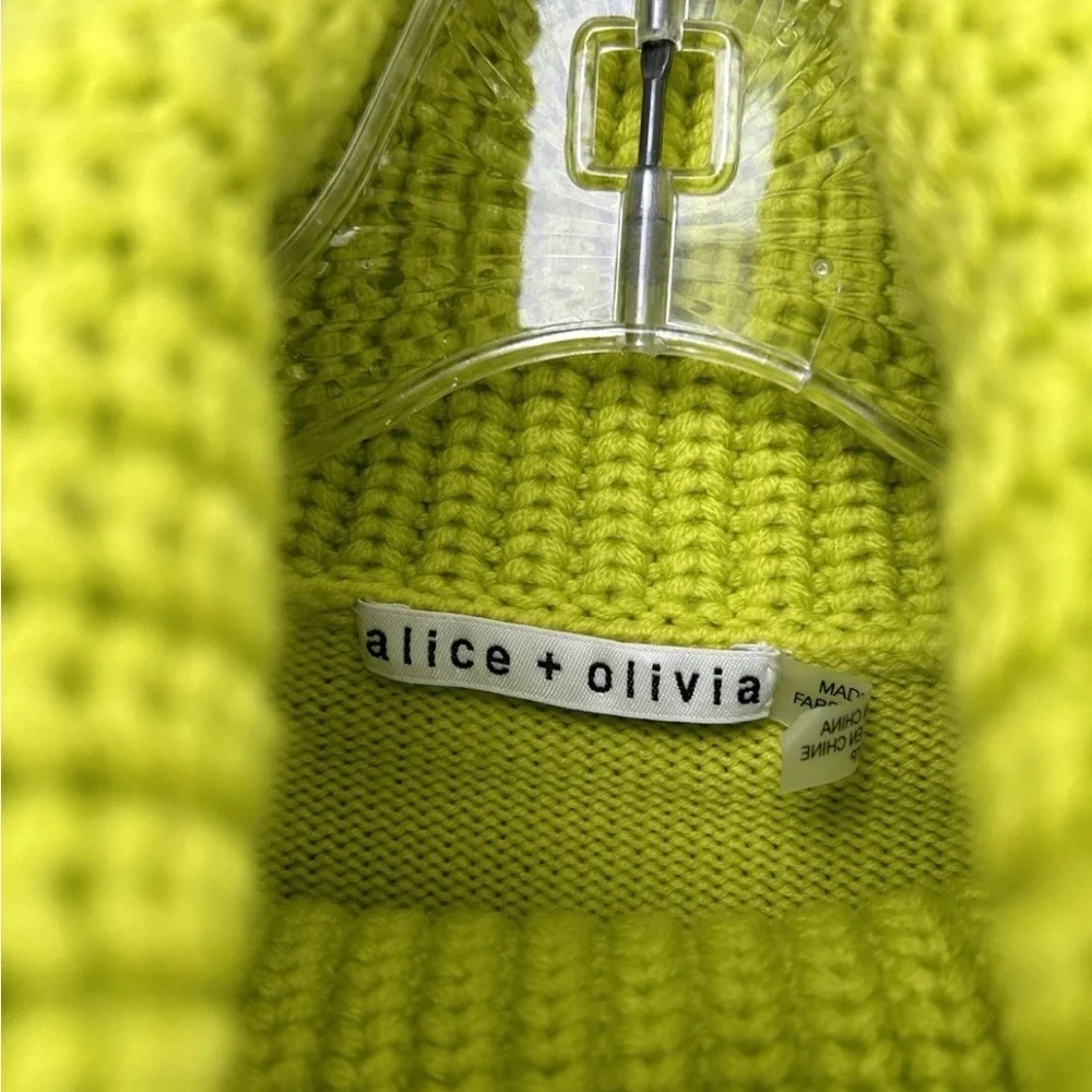 Alice + Olivia Wool Blend Adela Turtle Neck Sweater - Size XS - Chartreuse